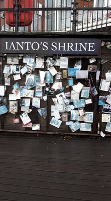 Ianto's Shrine 01.jpg