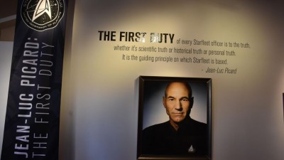 sdcc-2019-picard-star-trek0871.jpg