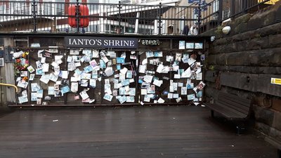 Ianto's Shrine 02.jpg